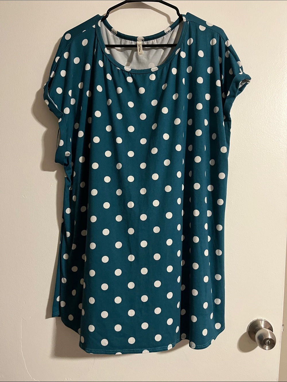 Women's Teal Polka Dot Short-Sleeve Tee